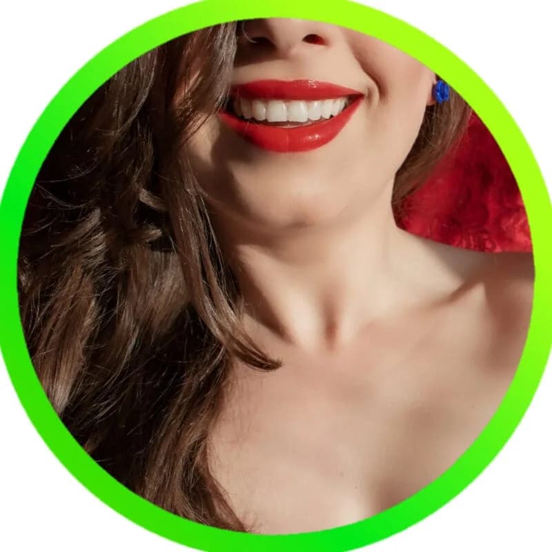 Foto di Beatriz phat ass eraser nipples cei