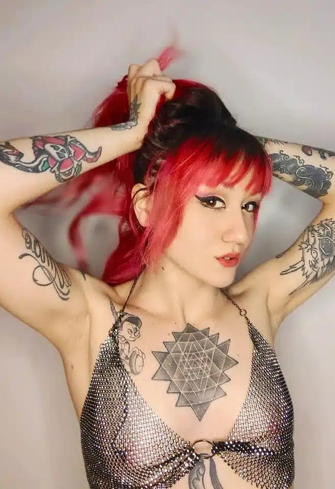 Foto 3 di RedFoxy