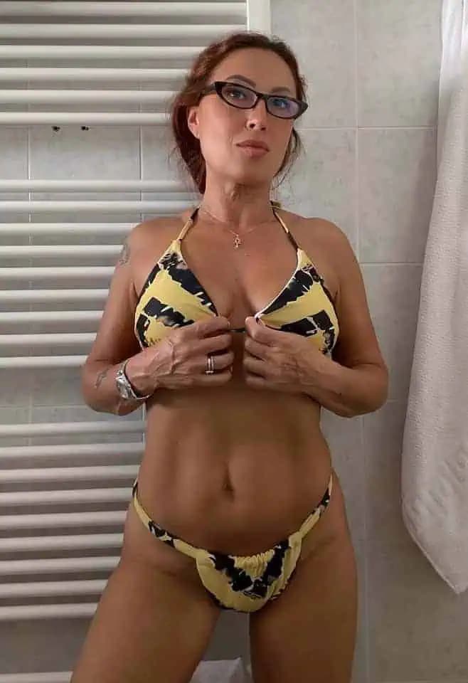 Foto 4 di Sabrina Ghiddi